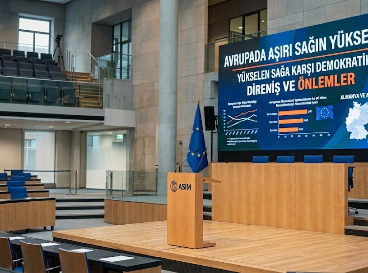 Demokrasinin Alacakaranlığı